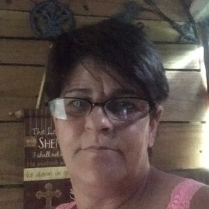 Meet your Posher, Celeste